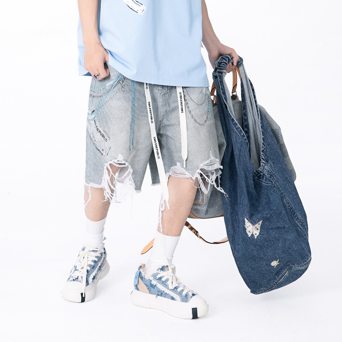 Chain Graphic Denim Shorts-SMILEREPUBLIC