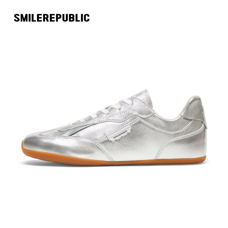 Fouette Silver Square-Toe Side Bow German Trainer Sneaker