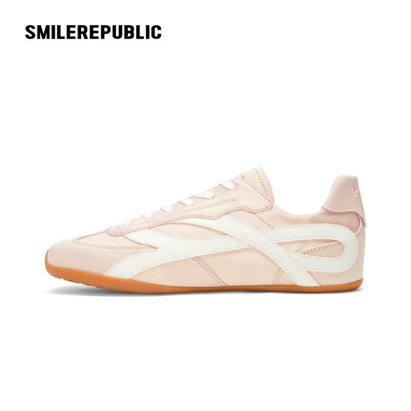 Fouette Pink Square-Toe Side Bow German Trainer Sneaker