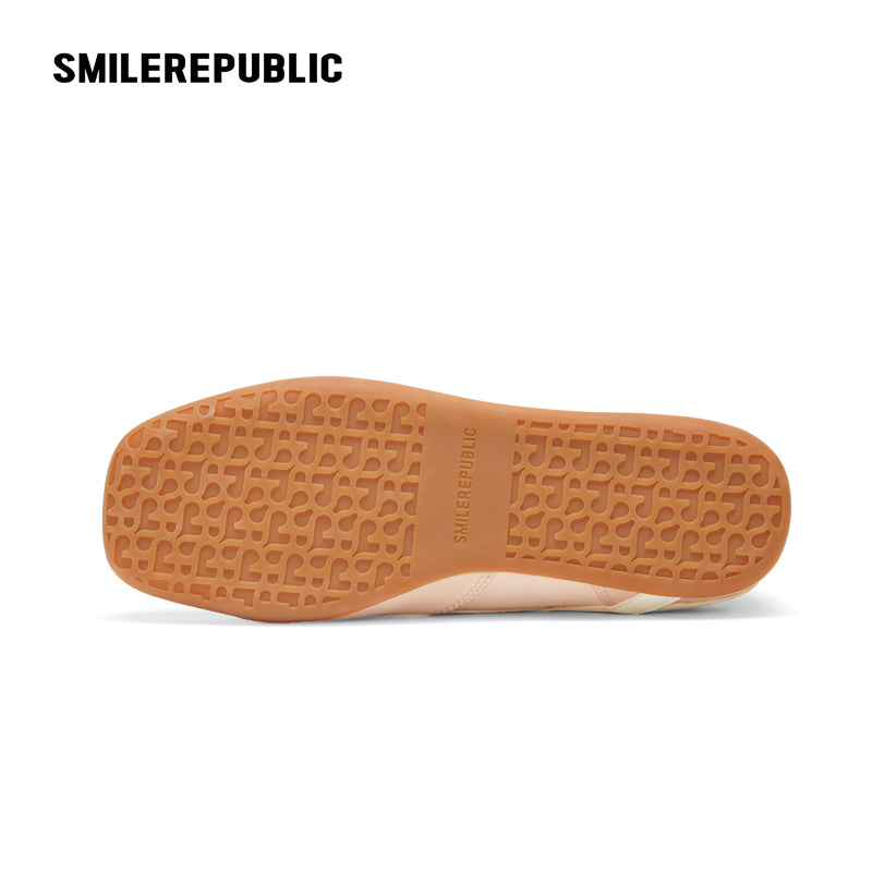 Fouette Pink Square-Toe Side Bow German Trainer Sneaker