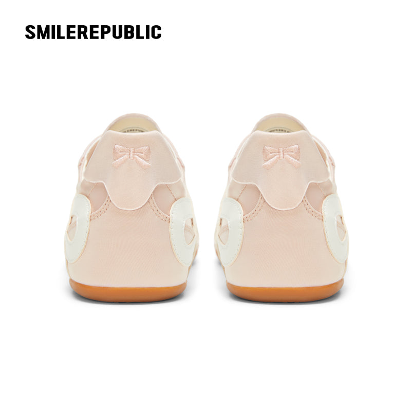 Fouette Pink Square-Toe Side Bow German Trainer Sneaker