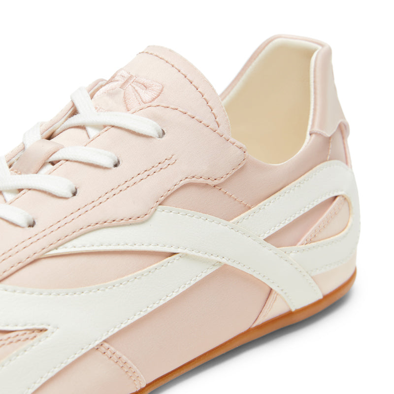 Fouette Pink Square-Toe Side Bow German Trainer Sneaker