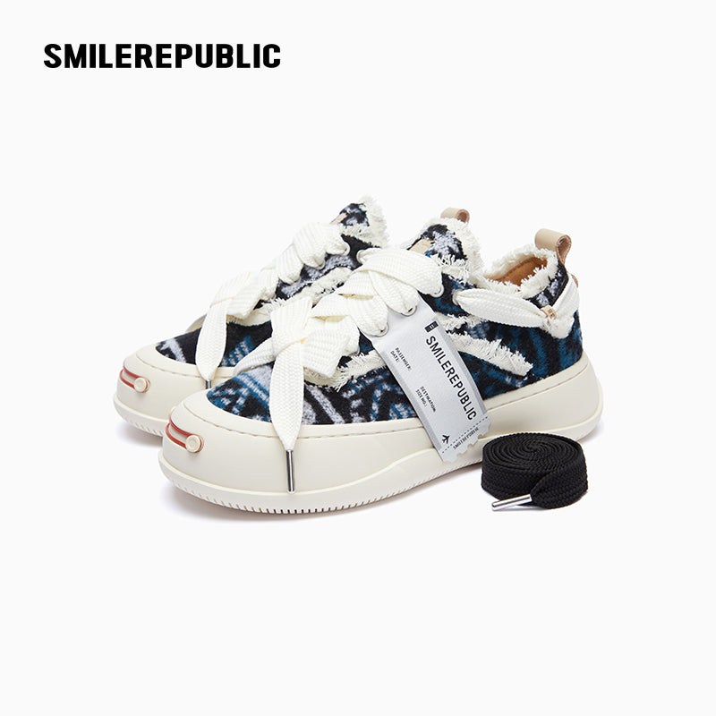 Multicolor Ethnic Pattern Low-Top Platform Sneaker
