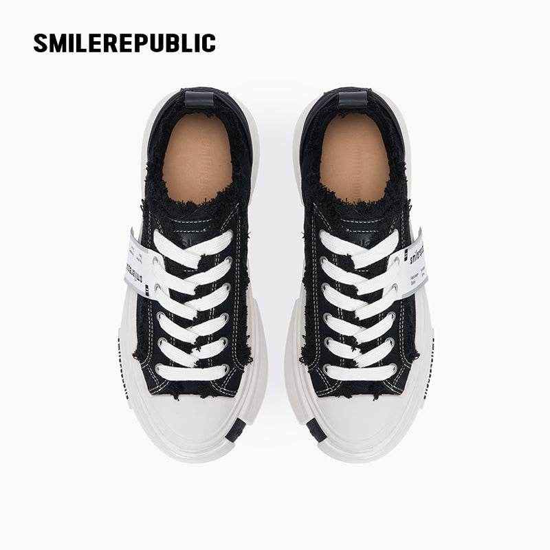 Inception 70s Black SB Sneaker