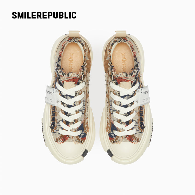 Inception 70s Ethnic Pattern Low-Top Platform Sneaker