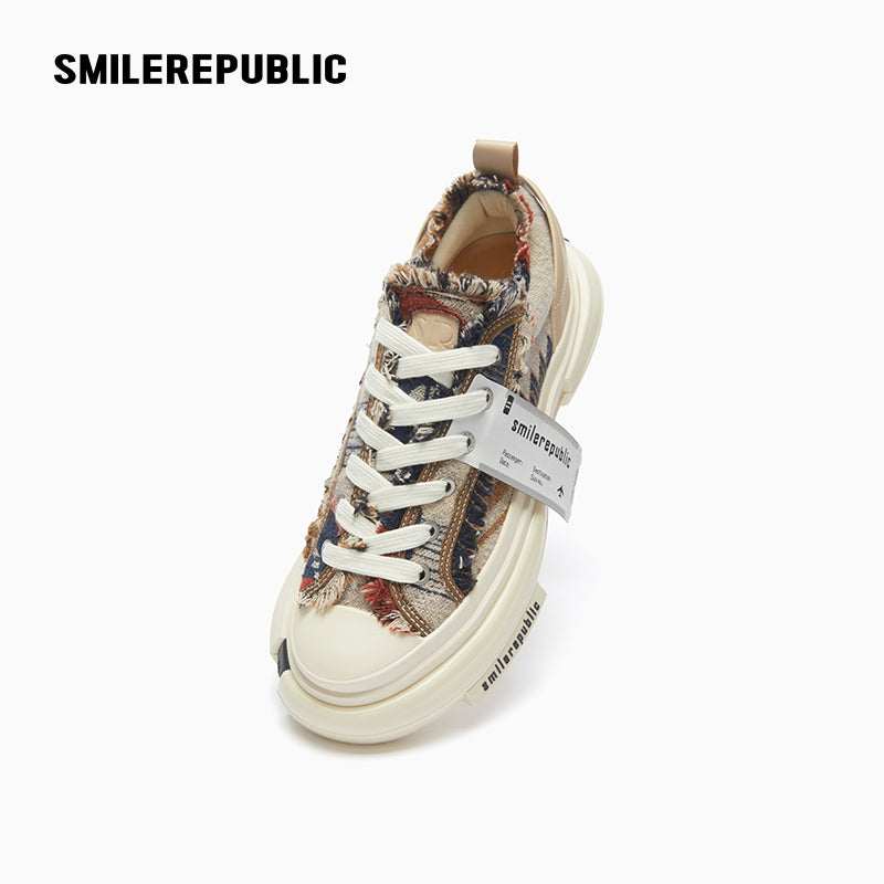 Inception 70s Ethnic Pattern Low-Top Platform Sneaker