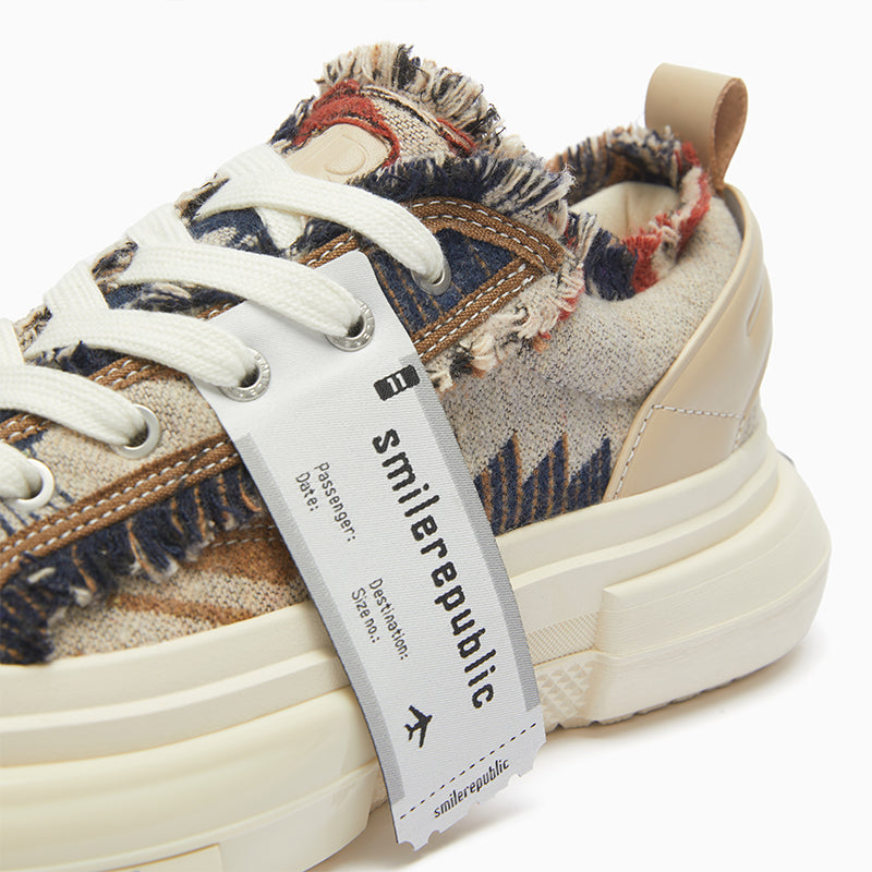 Inception 70s Ethnic Pattern Low-Top Platform Sneaker
