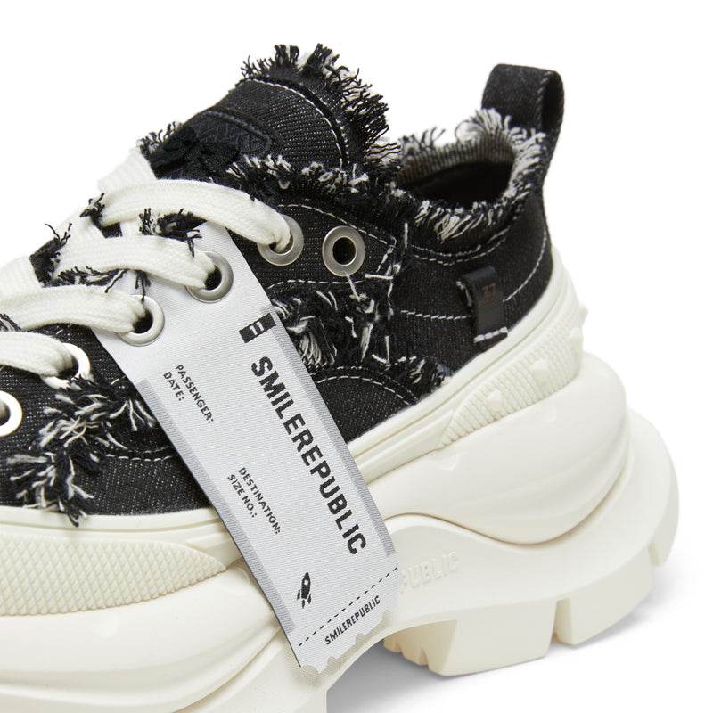 【NEW】2.0 Classic Black White Low Top Sneaker - SMILEREPUBLIC