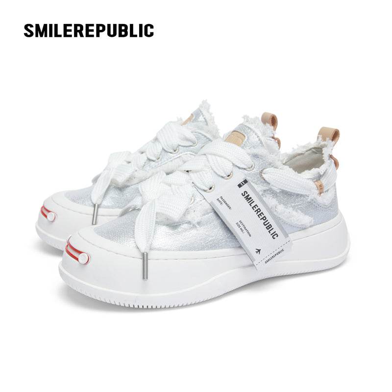 Sparkling Silver Textured Low-Top Platform Sneaker-SMILEREPUBLIC