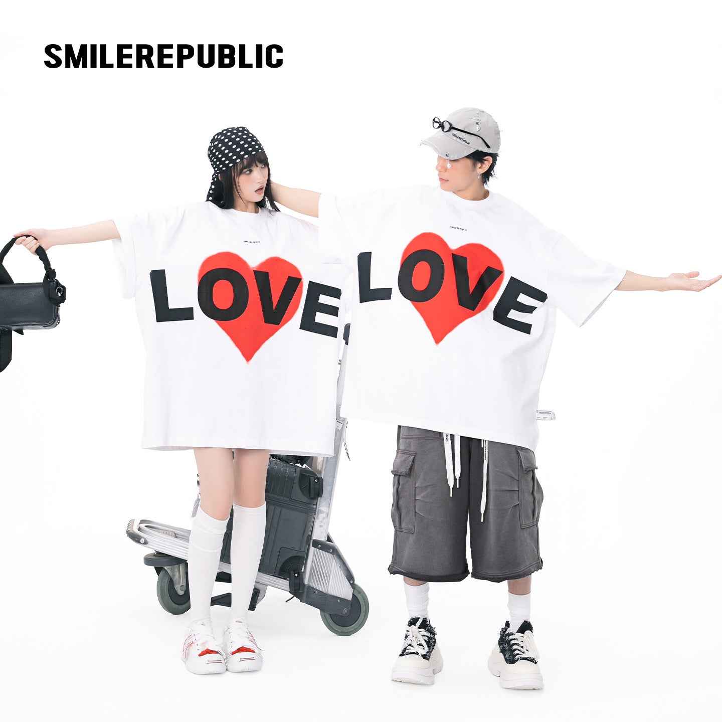 White 100% Cotton Oversized T-Shirt with LOVE Heart Graphic, Crew Neck Short Sleeve Tee