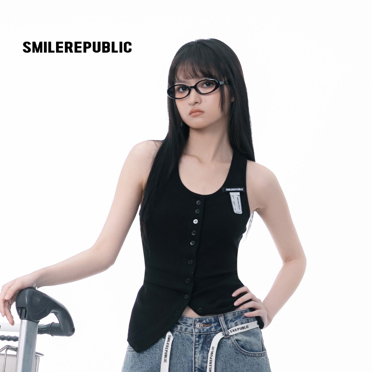 Fitted Logo Tag Detail Tank Top-SMILEREPUBLIC