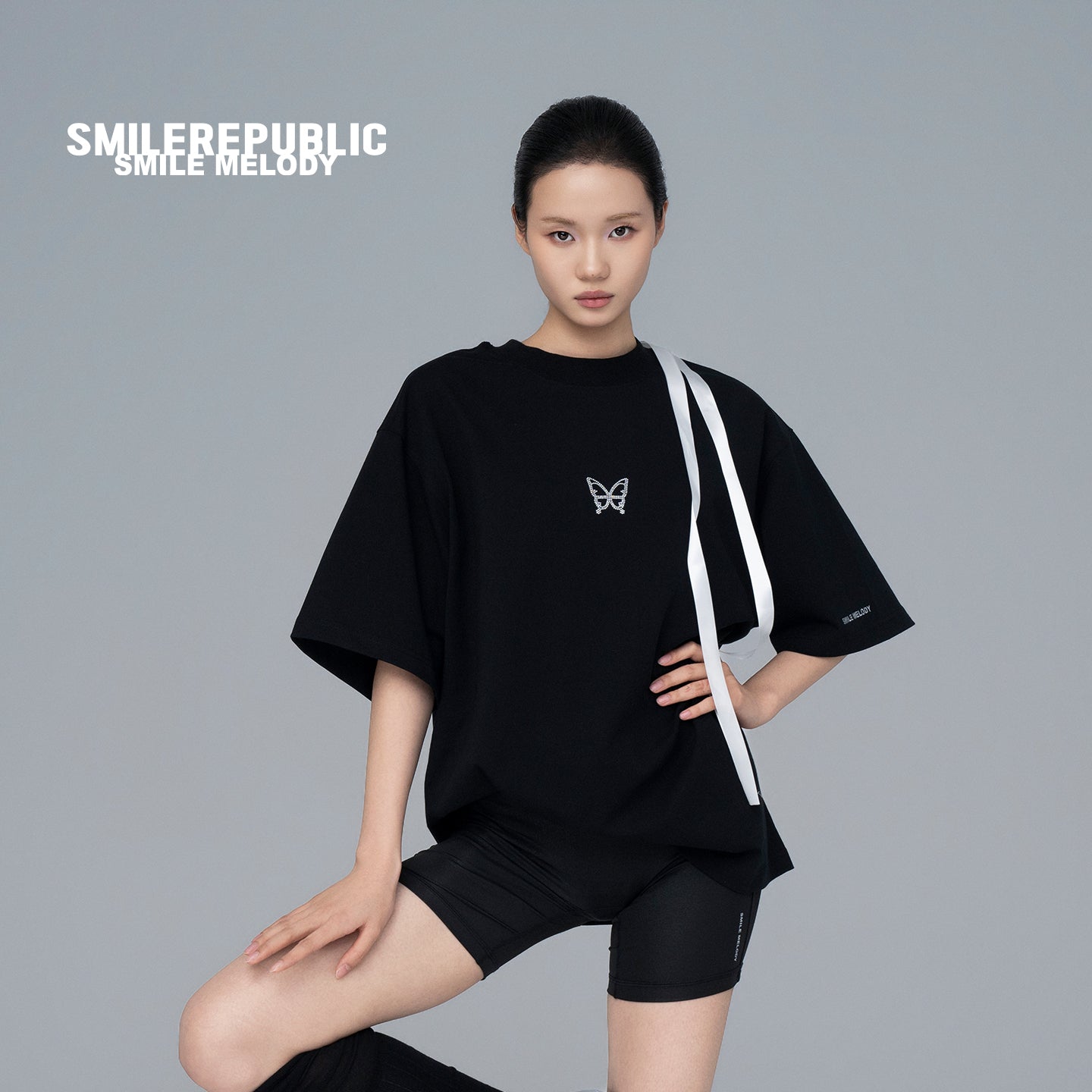 Butterfly Oversized T-Shirt-SMILEREPUBLIC