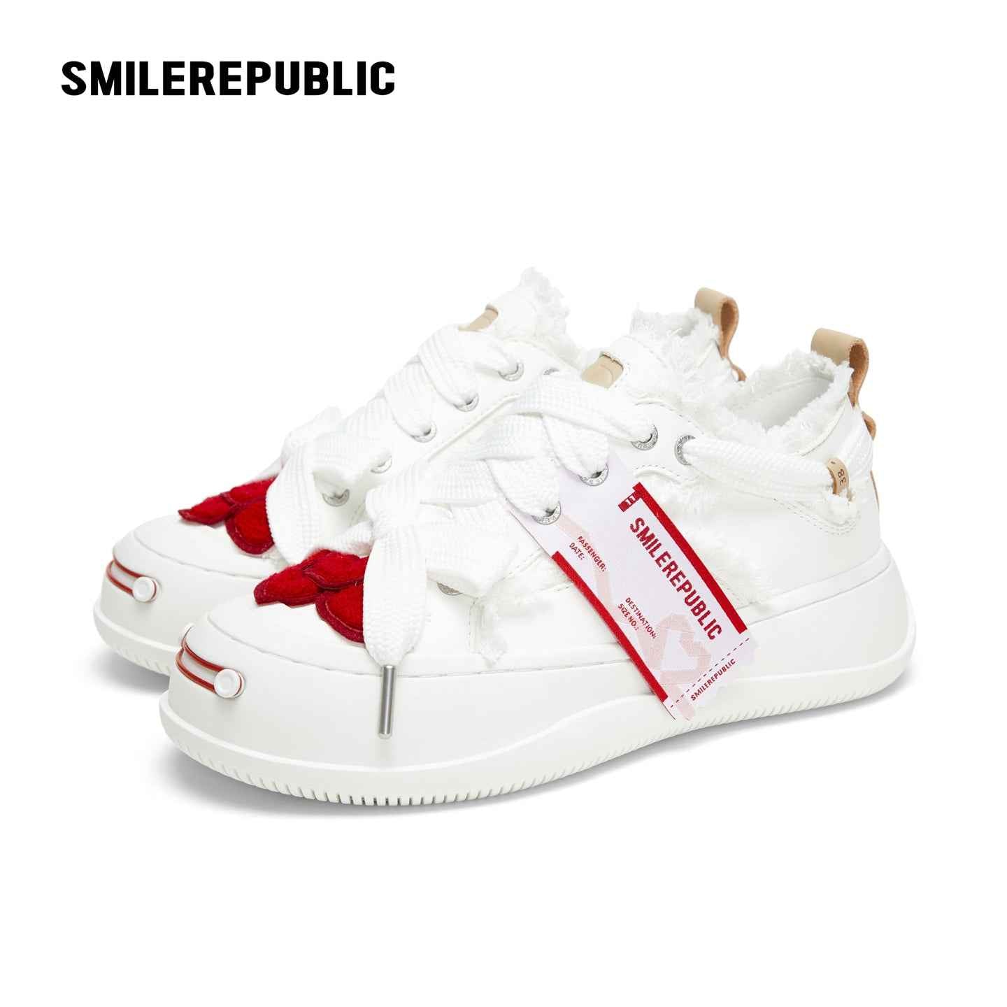 Cream Heart Patch Frayed Low Top Platform Sneakers, Unisex Lace Up Shoes