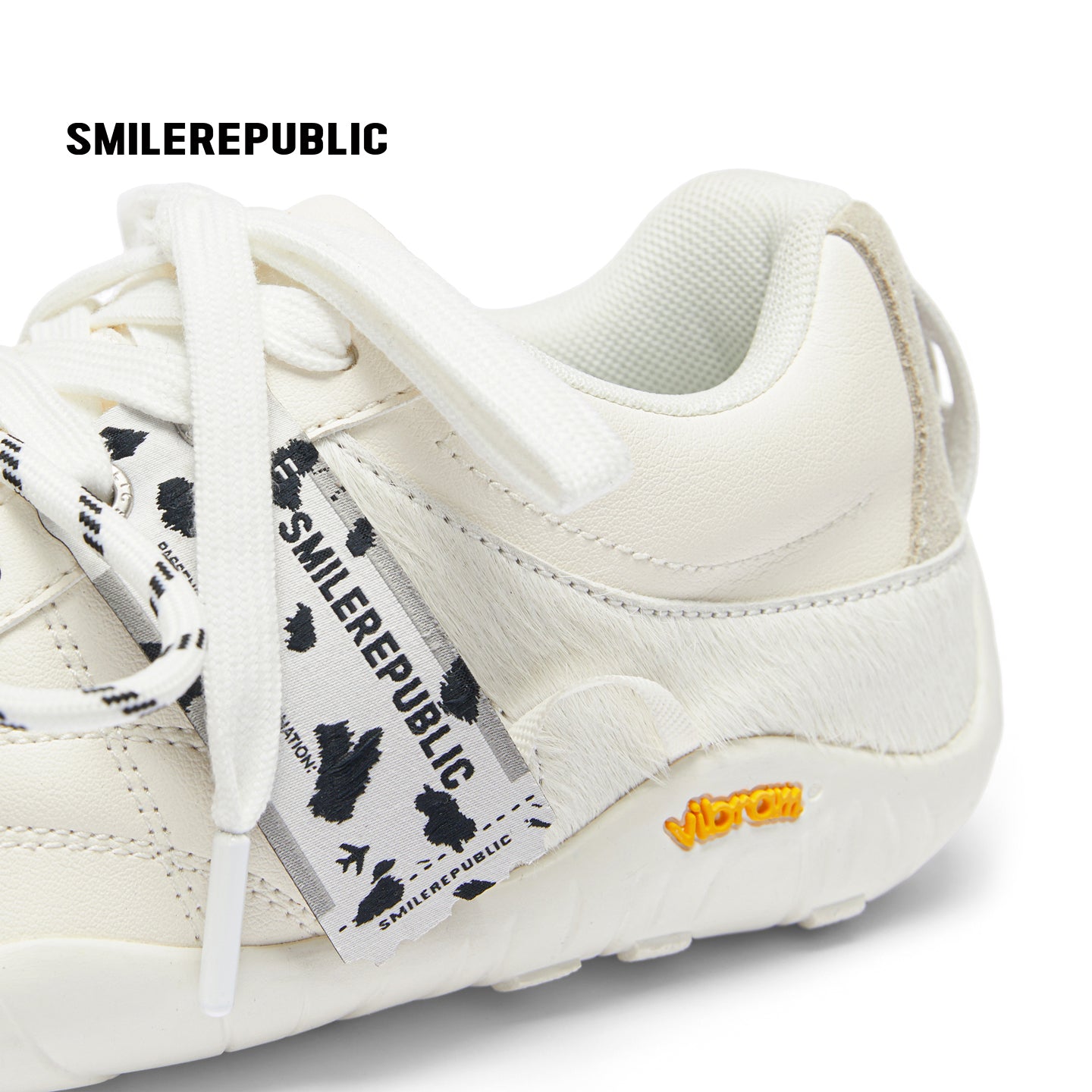 White Dalmatian Spot Hair Detail Low Top Casual Sneakers, Unisex Shoes
