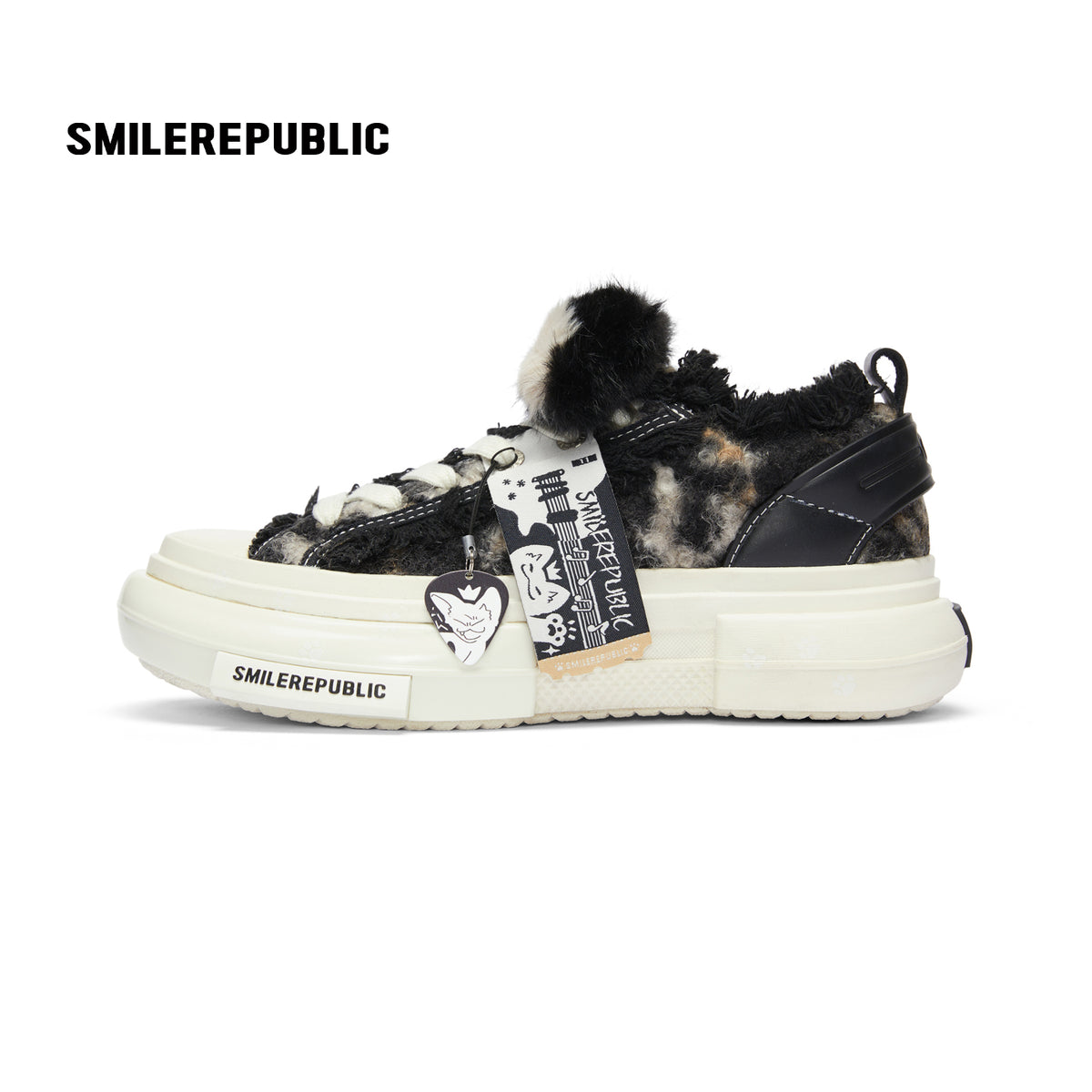 Black Fleece Platform Sneakers with Faux Fur Accents, Unisex Low Top Lace Up Shoes