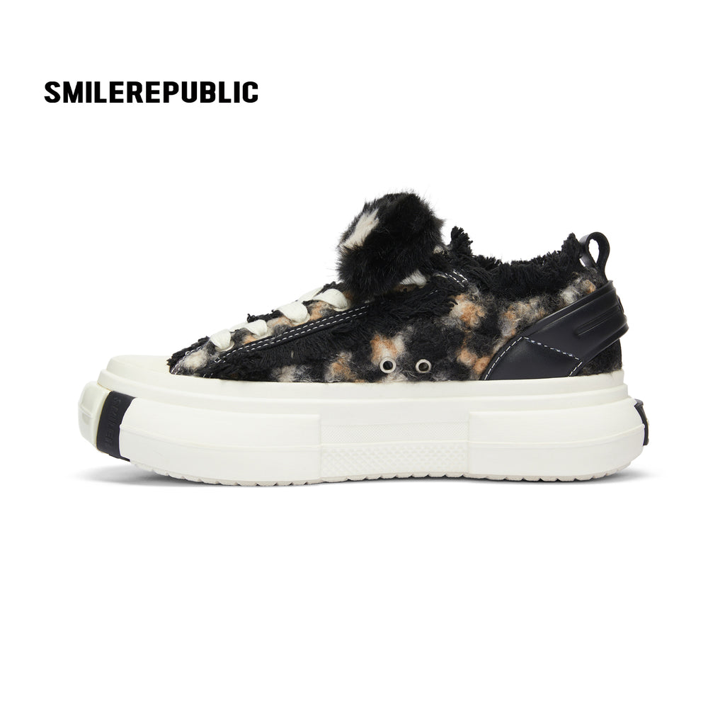 Black Fleece Platform Sneakers with Faux Fur Accents, Unisex Low Top Lace Up Shoes