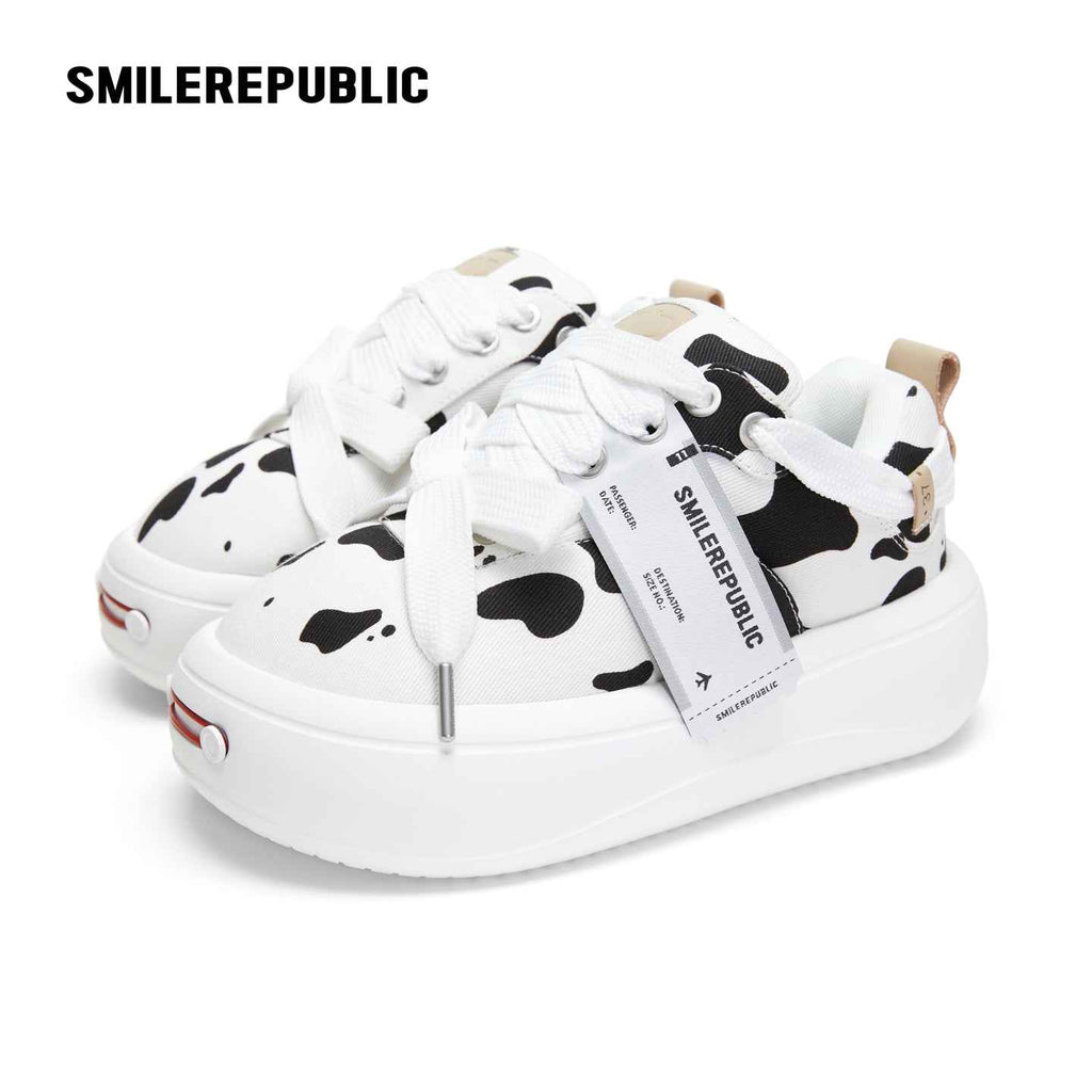 Black White Cow Print Twill Platform Sneakers, Unisex Lace Up Shoes