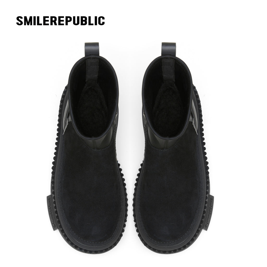 Black Mid-Calf Side-Zip Chunky Platform Winter Boots with Rear Pull Tabs