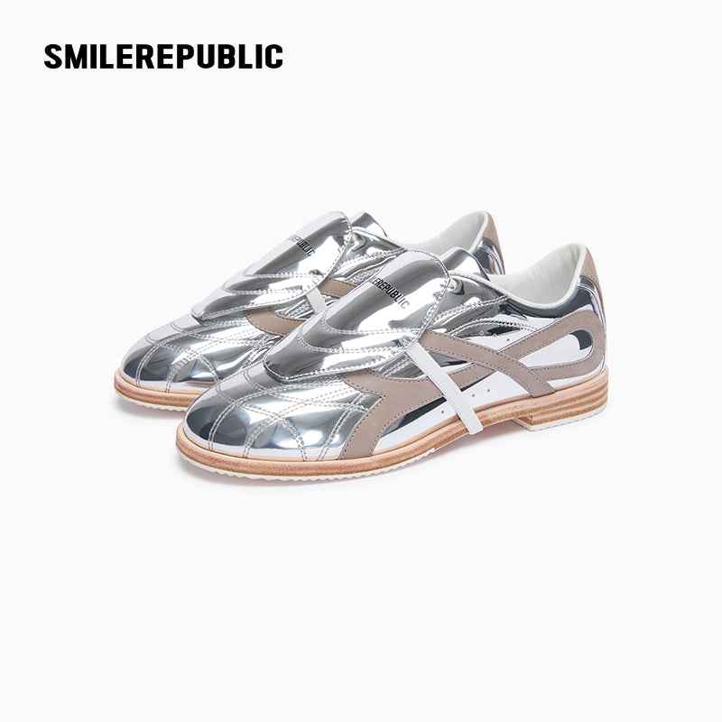 Mirror-Finish Silver Bow Side Detail Low Top Lace Up Sneakers