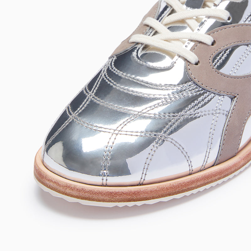 Mirror-Finish Silver Bow Side Detail Low Top Lace Up Sneakers