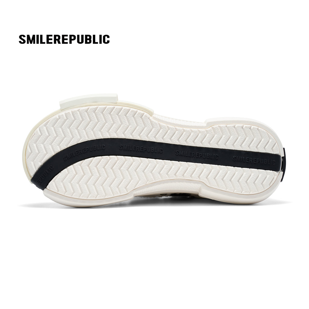 White Black Dalmatian Print Frayed Low Top Platform Sneakers, Unisex Shoes