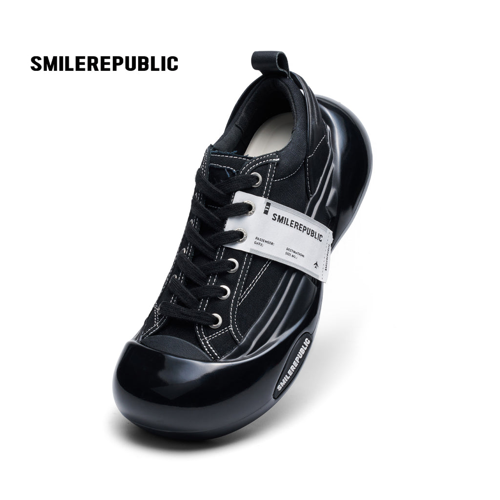 Black Canvas Chunky Sneakers with Oversized Rounded Toe, Low Top Lace Up Shoes