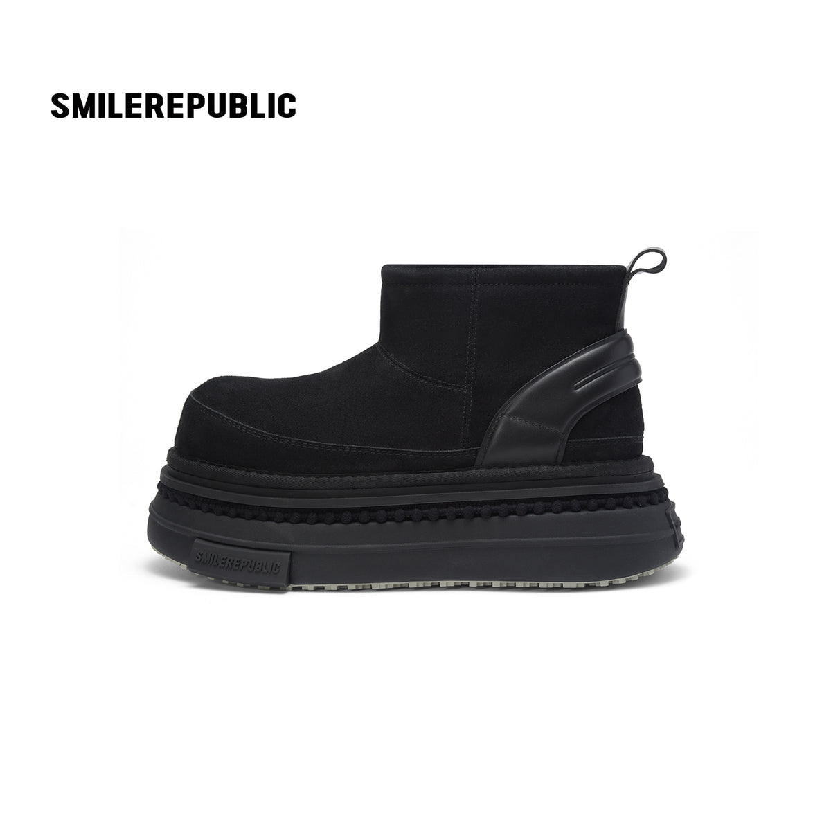 Black Suede Platform Ankle Snow Boots with Chunky Soles and Faux Fur Lining