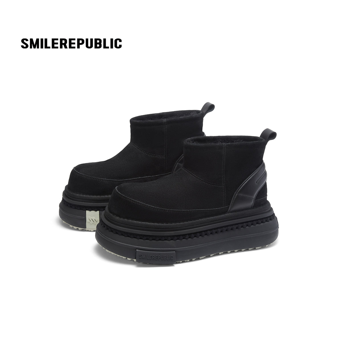 Black Suede Platform Ankle Snow Boots with Chunky Soles and Faux Fur Lining