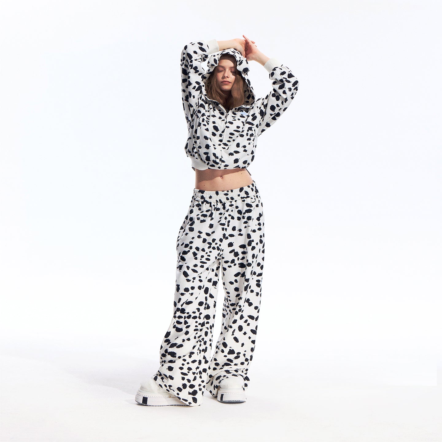 Black White Dalmatian Print Wide Leg Sweatpants Cotton Blend Casual Pants, Unisex