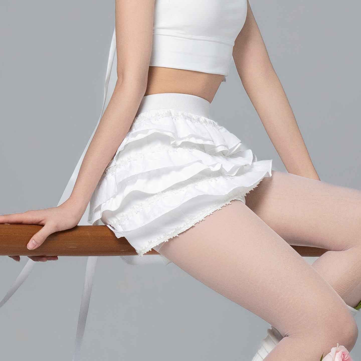 White Lace-Trim Tiered Ruffle Mini Skirt with Ribbed Elastic Waistband for Women