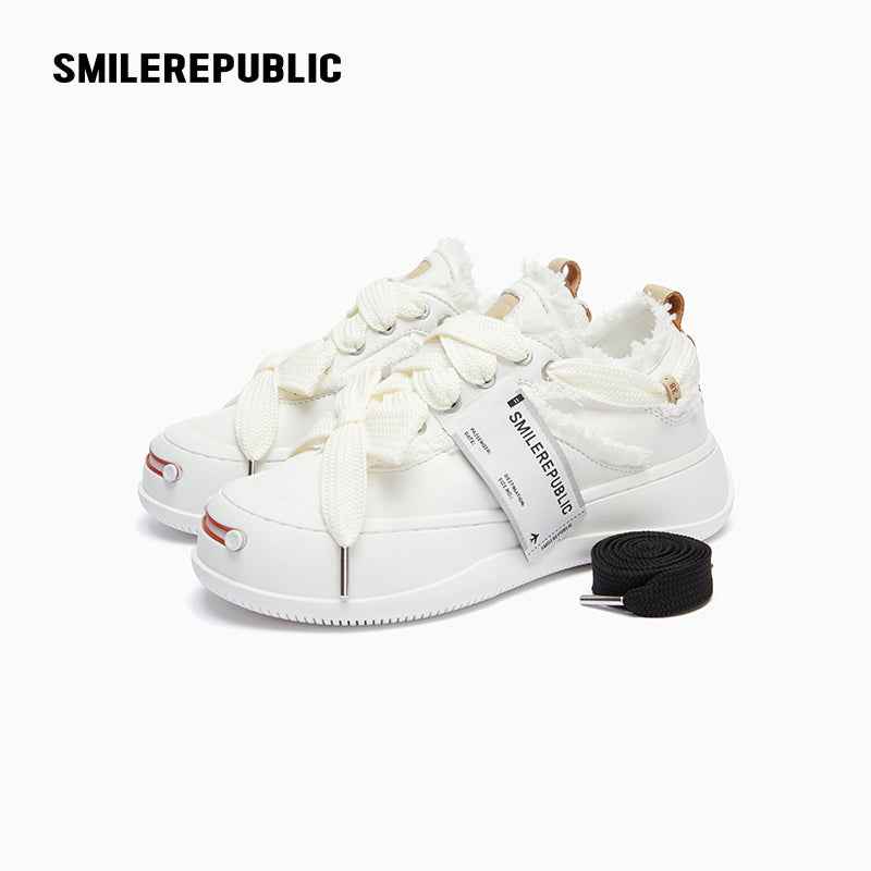 Cream Smile Toe Platform Sneakers, Unisex Low Top Lace Up Shoes