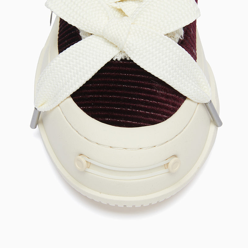 Wine Red Corduroy Low Top SB Sneaker