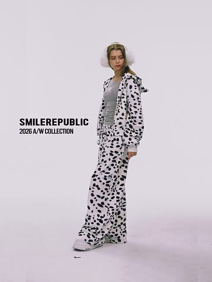 Black White Dalmatian Print Wide Leg Sweatpants Cotton Blend Casual Pants, Unisex