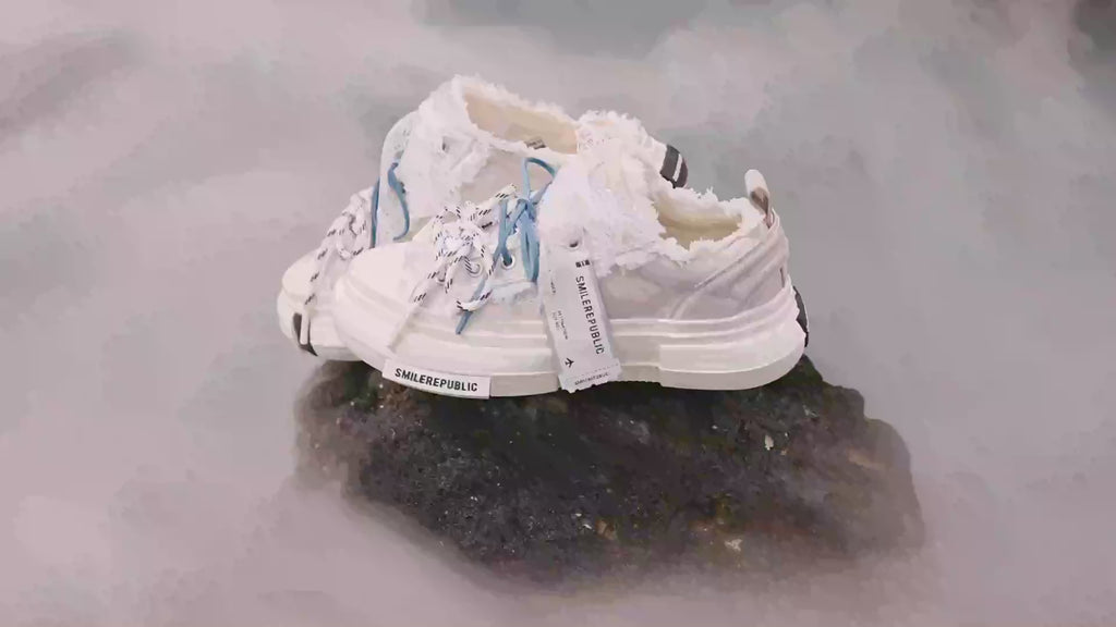 Women's White Frayed Platform Low-Top Lace-Up Sneakers - view 2